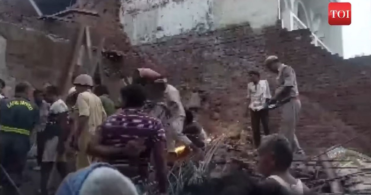 भारतको उत्तर प्रदेशमा ट्रान्सफर्मर पड्किँदा १५ जनाको मृत्यु